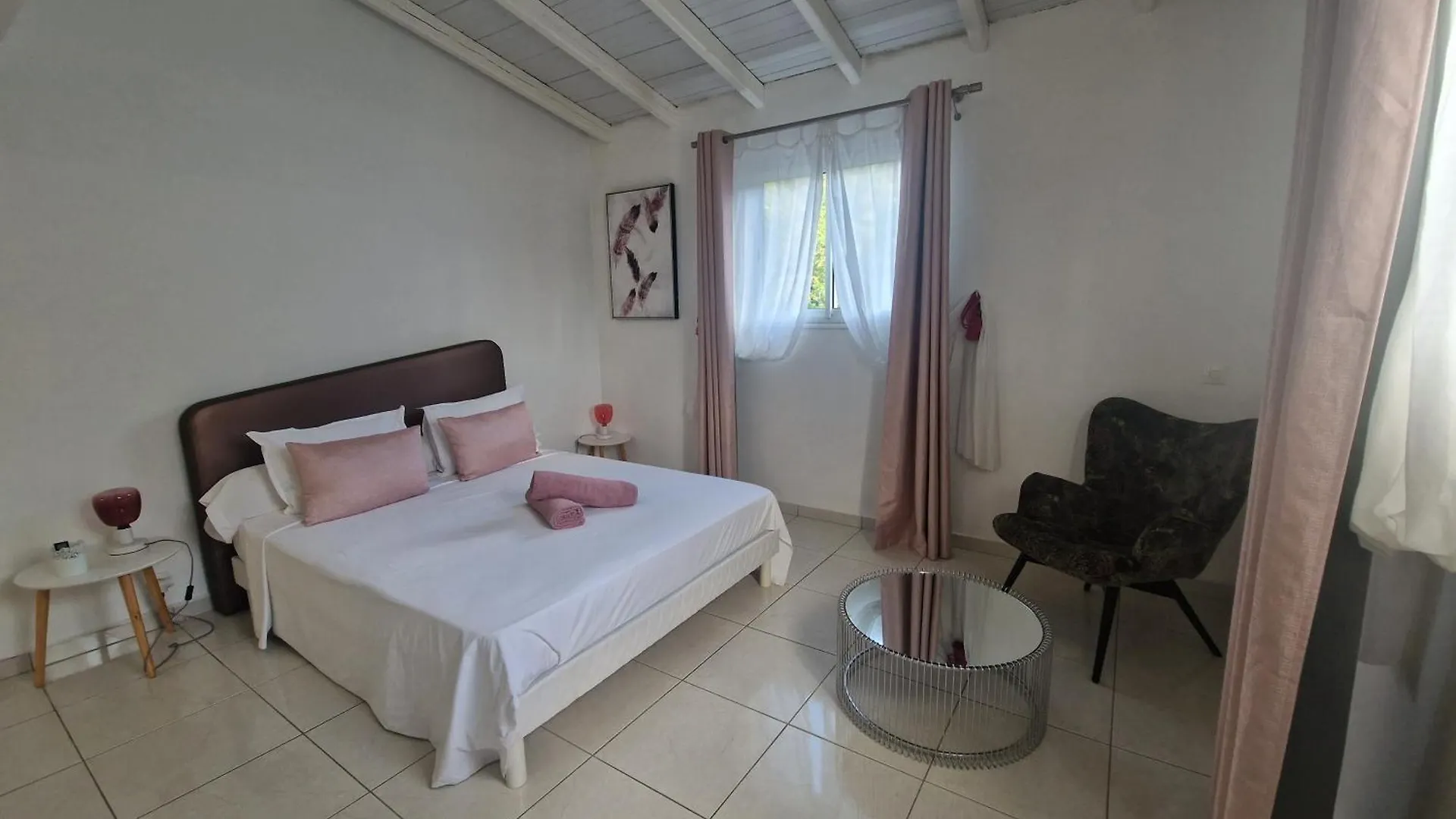 Villa Lawrencia Vieux-Bourg Holiday home